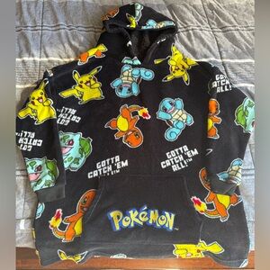 Pokémon Black Sherpa robe hoodie with Colorful Characters fits oversized.